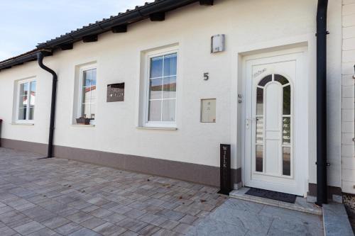Bruck an der Leitha Casa | Charmantes Haus -Nähe Parndorf-Neusiedl-Wien-HU-SK