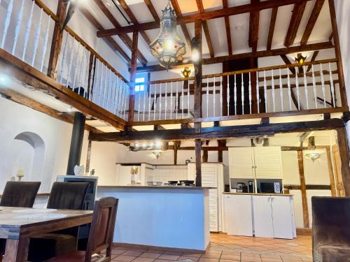 Brenig Apartamento | Charmantes Haus Nähe Bonn Köln Messe Phantasialand
