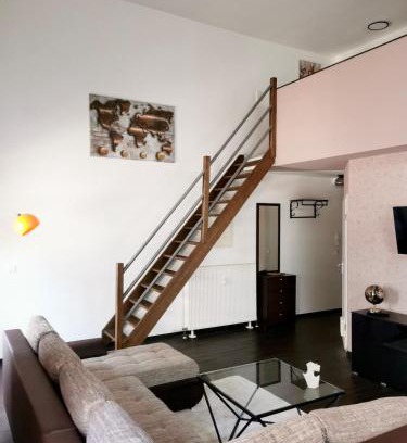 Stadtkern Apartamento | Charmantes Loft-Apartment 2 Min zum Hauptbahnhof