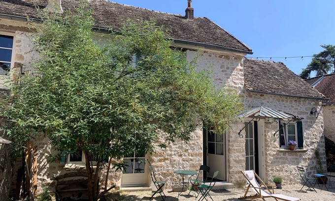 Moigny-sur-Ecole Apartamento | Charmantes Renoviertes Haus in Altem Anwesen mit Privatem Innenhof und Parkplatz