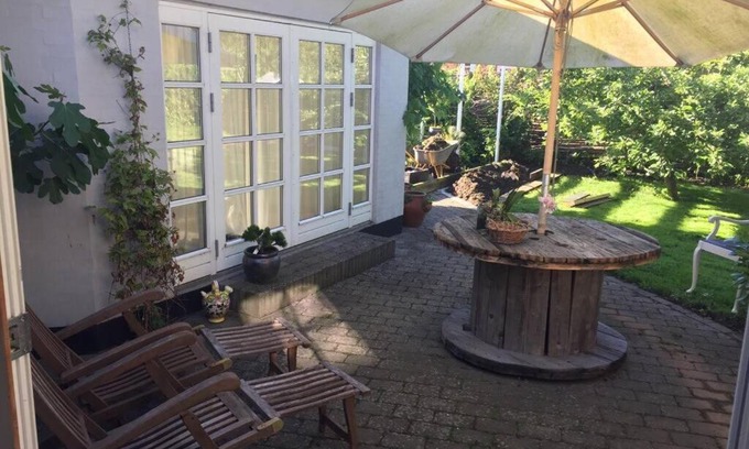 Praesto Casa | Charmerende byhus i Præstø centrum