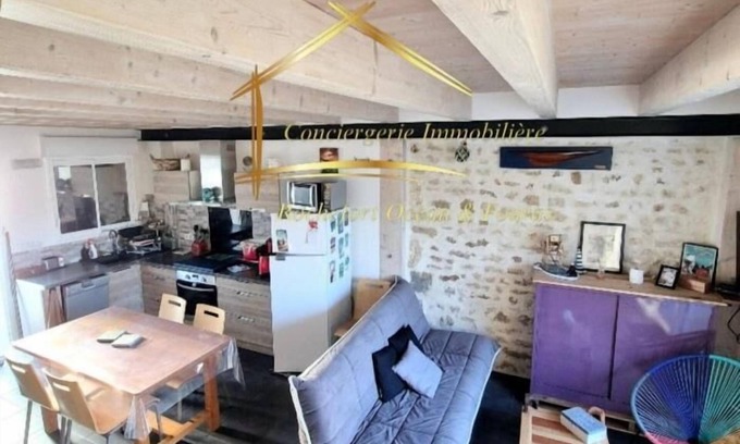 Saint Laurent de la Pree Casa | Encantadora casa de piedra