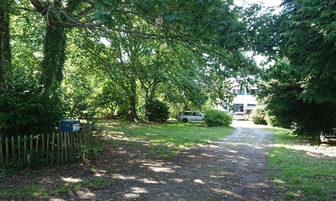 Saint-Vincent-de-Tyrosse Casa | Charming villa on a 2-hectare estate, 12 minutes from the beach.
