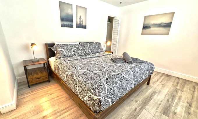 South Lake Apartamento | Beach Bliss: Cozy Apartment Steps from the beach