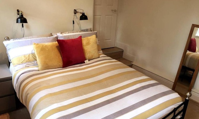 Queen's Park Apartamento | Charming 1 Bed Flat, with Garden in CENTRAL LDN