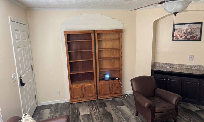 Myrtle Grove Apartamento | Charming 1-bedroom apartment with AC, WiFi in beautiful Pensacola