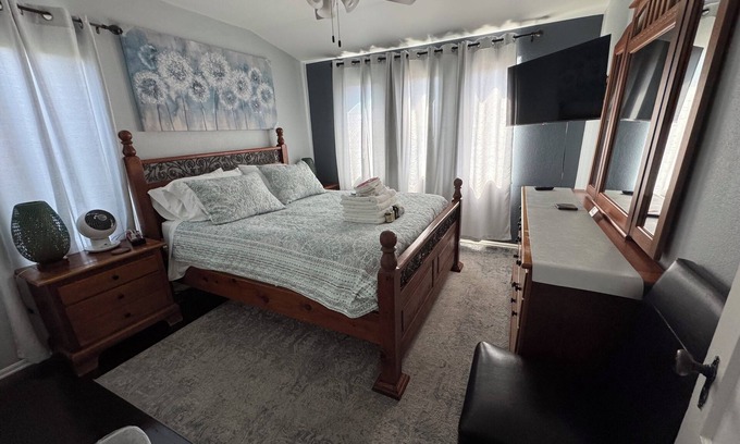 Alhambra Apartamento | Charming 1-bedroom Apartment in Marvelous Alhambra, Near Most LA Attractions!