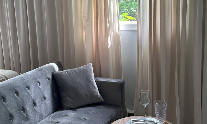 Scranton Cama Y Desayuno | Charming 1-bedroom B&B with WiFi and AC in Scranton