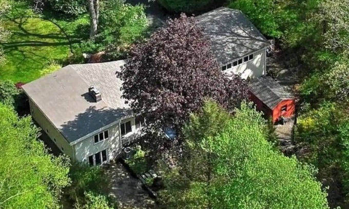 Monroe Apartamento | Charming 1-Bedroom duplex apartment in Monroe