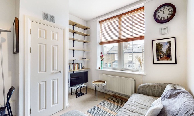 Syon Apartamento | Charming 1 bedroom flat with parking in Brentford