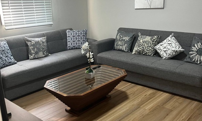 Dale City Casa | Charming 1-bedroom house in superb Woodbridge with AC, WiFi and free parking