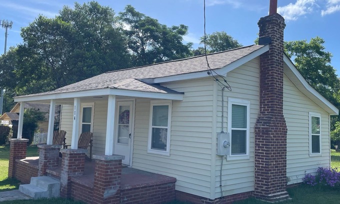 Belvedere Casa | Charming 1-bedroom house with WiFi, AC in lovely Belvedere