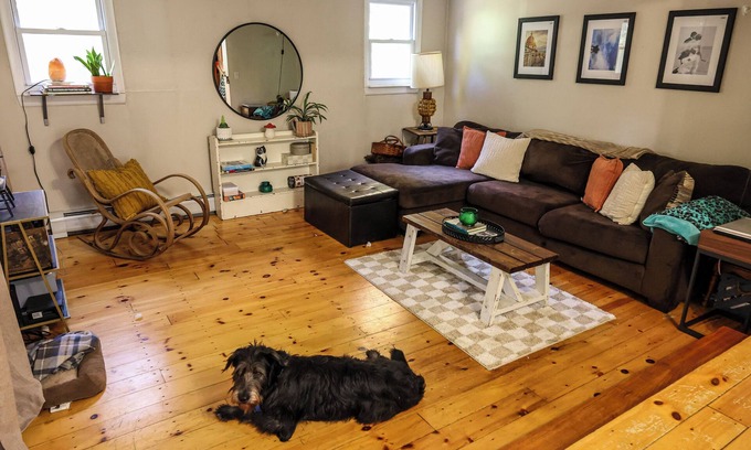 Old Town Casa | Charming 1-bedroom house. Close to everything, But quiet area. Pet Friendly
