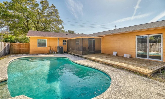 Temple Crest Casa | Charming 12-Guest Home with Pool & Fenced Backyard