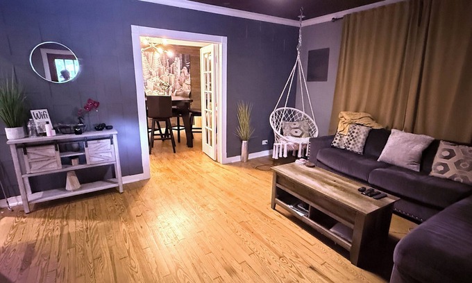 New Braunfels Casa | Charming 1930's Downtown New Braunfels Home only half of mile from city center