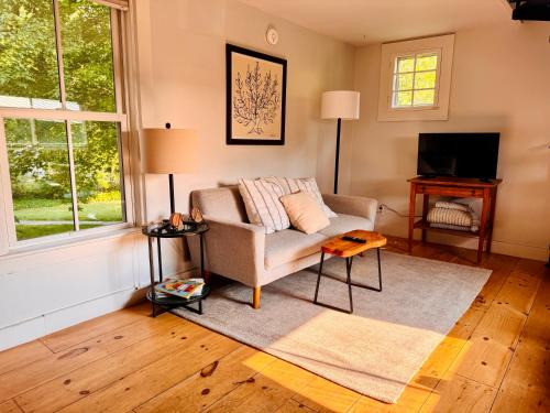 Shelburne Apartamento | Charming 1BD Loft in Shelburne