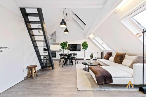 Ville Haute Apartamento | Charming 1BR Loft in Ville-Haute, Luxembourg