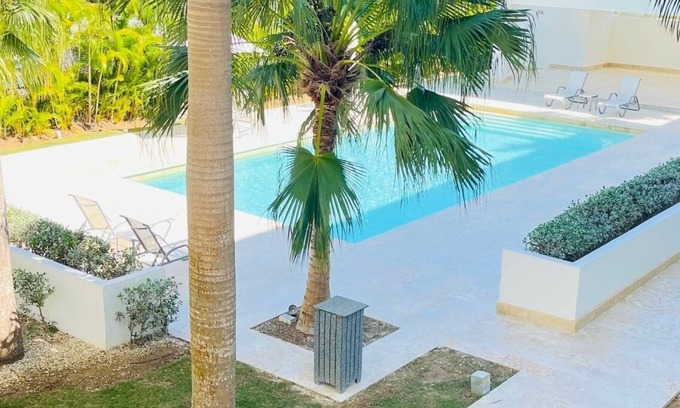 Punta Cana Village Apartamento | Charming 2 Bdr apartment in Puntacana Village, free wifi, pool, near everything.