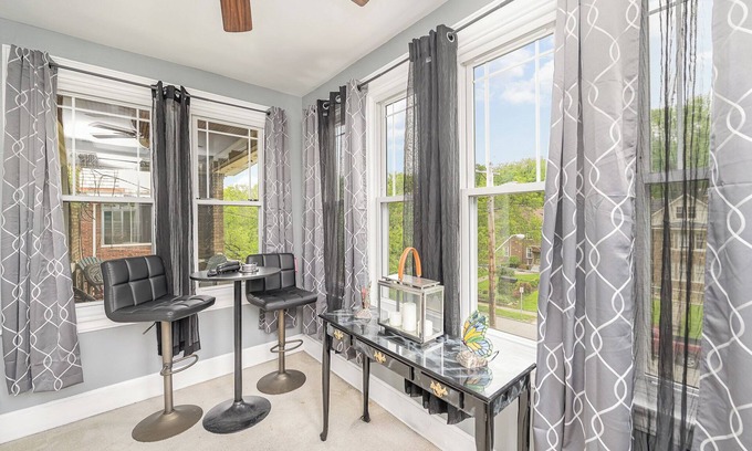Roselawn Finance Apartamento | Charming 2-bdrm Apartment near University, Zoo & Hospitals