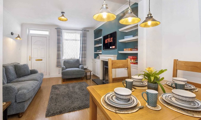 Malton Casa | Charming 2 bed pet friendly sleeps 6 in Norton