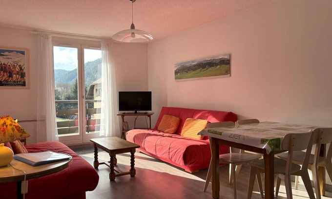 Villard-de-Lans Apartamento | Apartamento cómodo con balcón, perfecto para 6 personas, cerca del centro y pistas de esquí