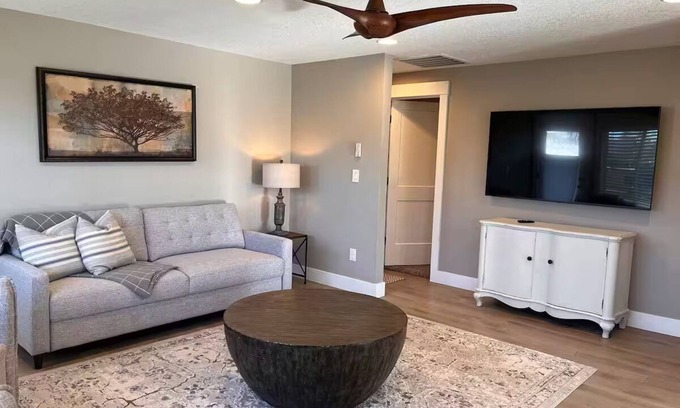 Battle Ground Casa | Charming 2-bedroom house in old town Battle Ground
