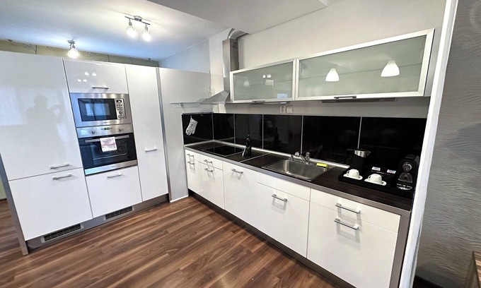 Nove Zamky Apartamento | Charming 2-bedroom apartment with AC, WiFi in Nové Zámky
