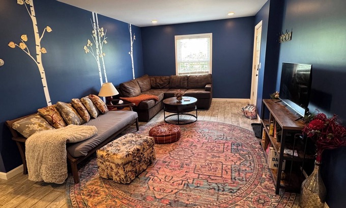 Bennington Apartamento | Charming 2-bedroom apartment in superb Bennington with WiFi