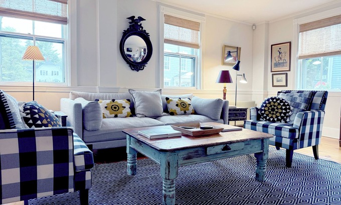 Marblehead Apartamento | Charming 2-bedroom apartment in Old Town Marblehead; Near Shopping & Restaurants