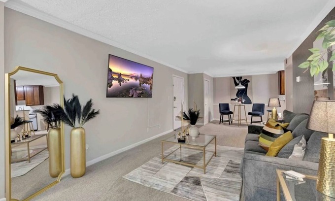 Cumberland Apartamento | Charming 2-bedroom apartment retreat, in enjoyable Marietta