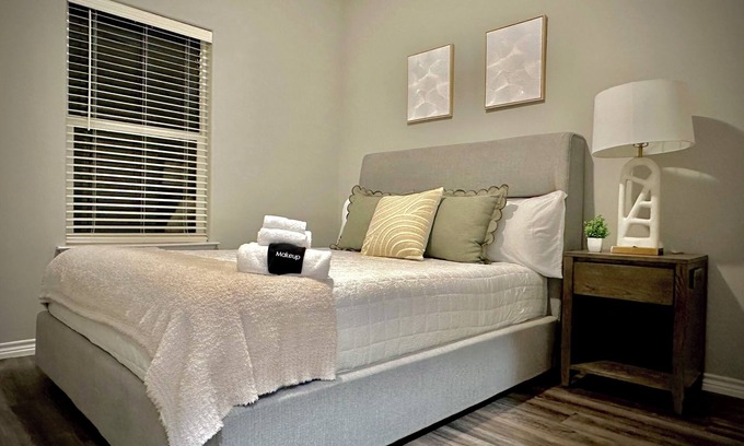 Durant Apartamento | Charming 2-bedroom apartment in Durant with AC, WiFi