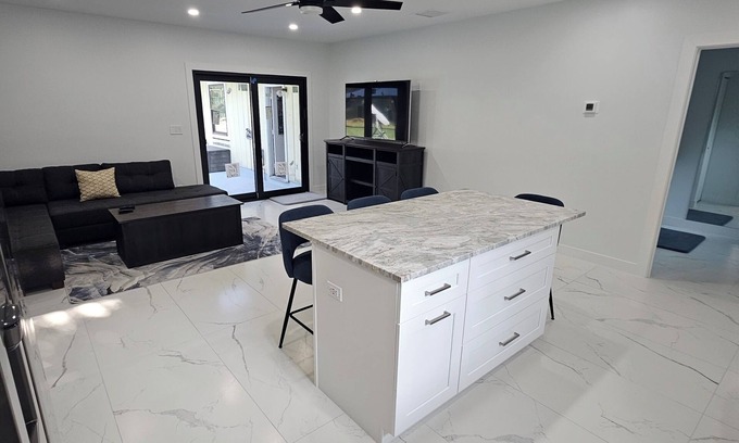 Naples Apartamento | Charming 2-bedroom apartment with AC, WiFi in marvelous Naples