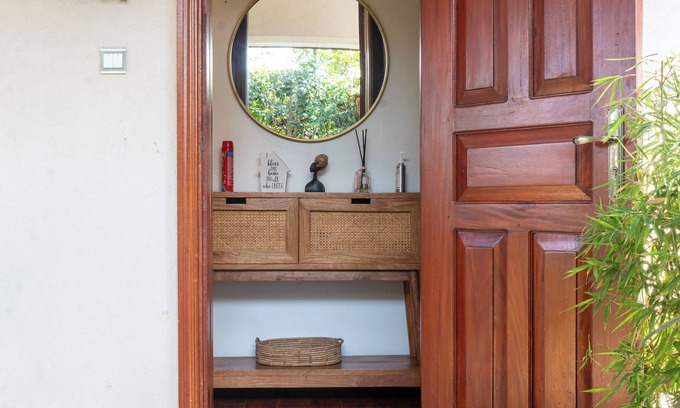 Nairobi Cabaña | Charming 2-bedroom cottage in Karen with WiFi , garden, free parking,, game