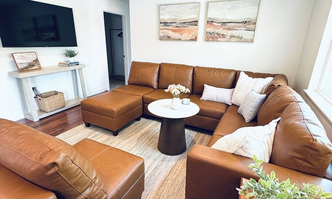 Moss Beach Cabaña | Charming 2-bedroom cottage less than one mile to Montara beach