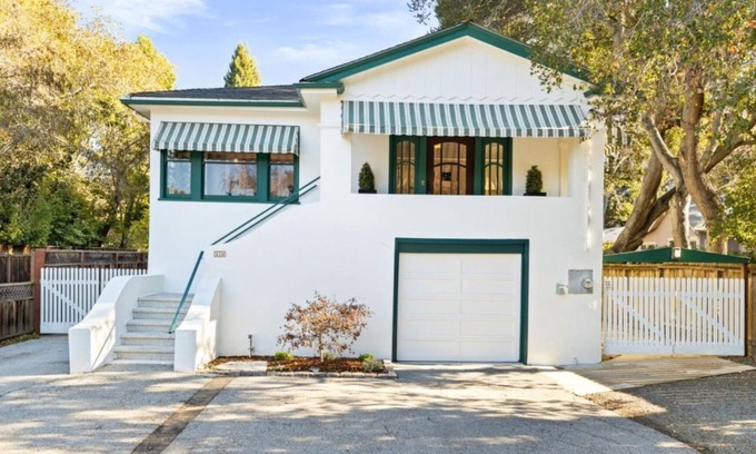 Fair Oaks Casa | Charming 2-bedroom house Near Stanford