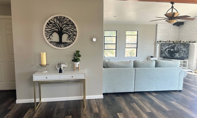 Hayward Casa | Charming 2-bedroom house with 3 car garage and plenty of additional parking.