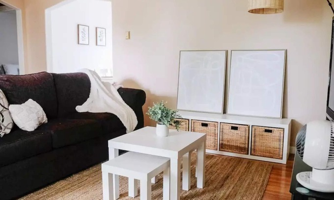 Vallejo Casa | Charming 2-bedroom home in quiet neighborhood