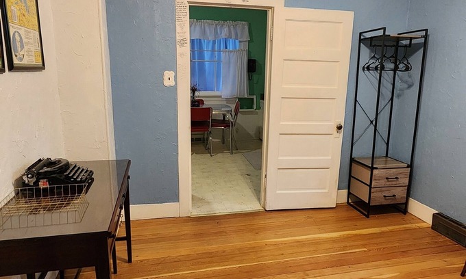 Anaconda Casa | Charming 2-bedroom house in peaceful Anaconda with AC, WiFi