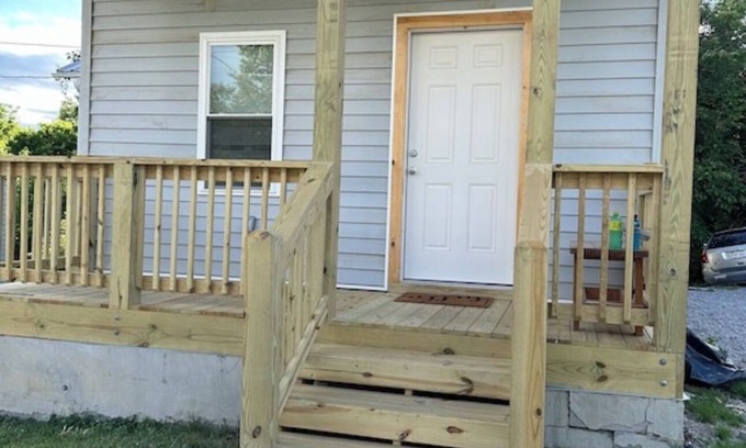 Danville Casa | Charming 2-bedroom house in Danville with AC and WiFi
