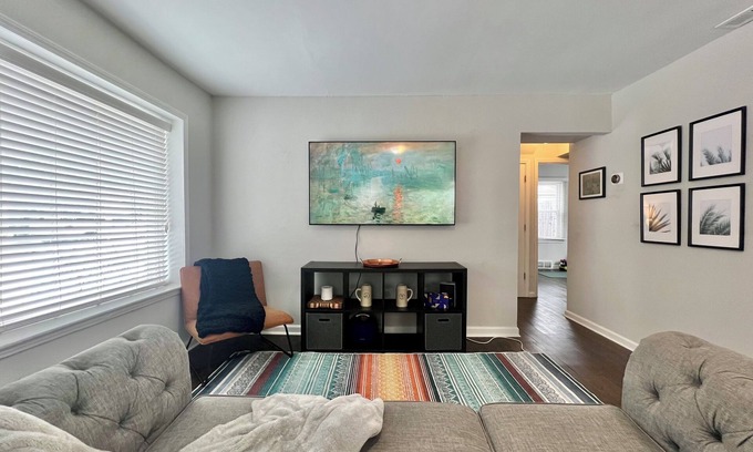 Ferndale Casa | Charming 2-bedroom house with AC, fitness room in enjoyable Ferndale