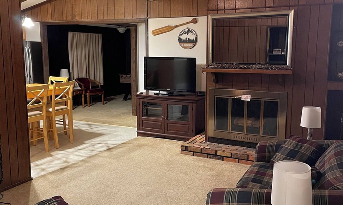 Townsend Casa | Charming 2-bedroom house with WiFi, AC in wonderful Townsend