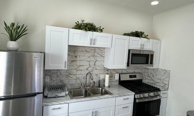 Nogales Casa | Charming 2-bedroom house in serene Nogales with AC, WiFi