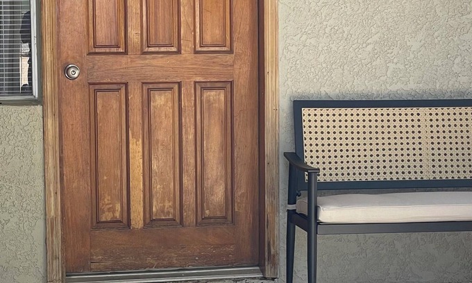 Yuma Casa | Charming 2-bedroom house in welcoming Yuma. Central location. WiFi washer dryer