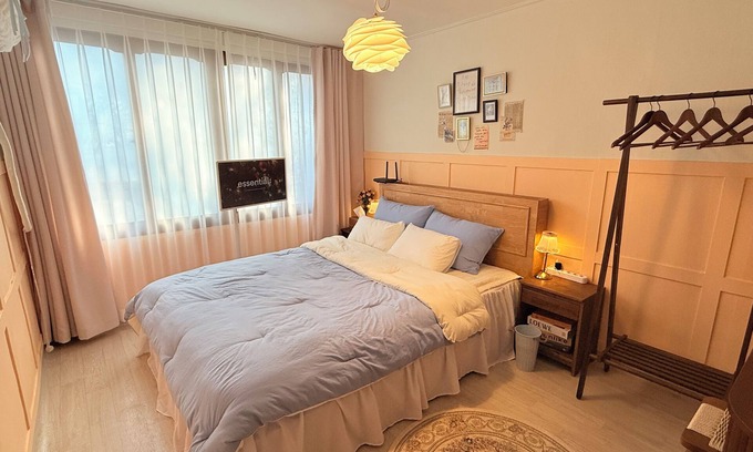 Suwon Casa | Charming 2-bedroom house in pleasant Suwon with AC, WiFi
