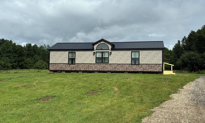 Whippleville Casa | Charming 2-bedroom tiny home within a few miles of all kinds of outdoor sports