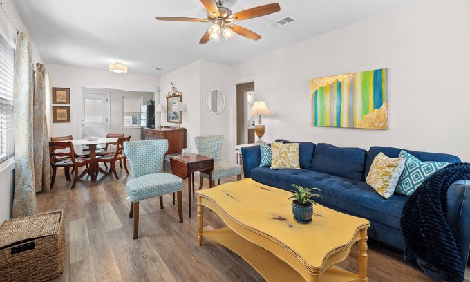 Highlands - Perkins Casa | Charming 2-bedroom Retreat near LSU