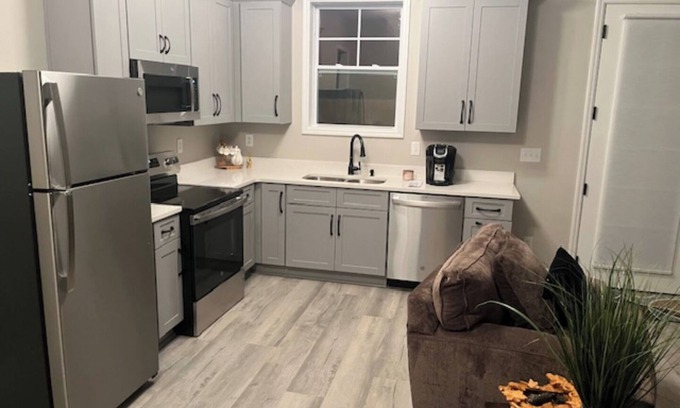 Gainesville Casa | Charming 2-bedroom downstairs apartment with AC, WiFi in delightful Dawsonville