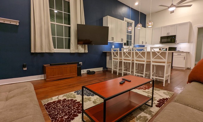 Saint Roch Casa | Charming 2-bedroom in New Marigny
