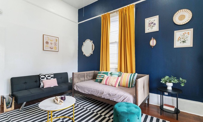 Mid-City Apartamento | Charming 2-bedroom New Orleans Getaway