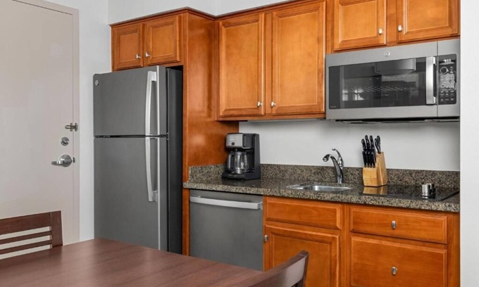 Palm Desert Complejo | Charming 2-bedroom villa in Marriott Resort with WiFi, fitness in Palm Desert